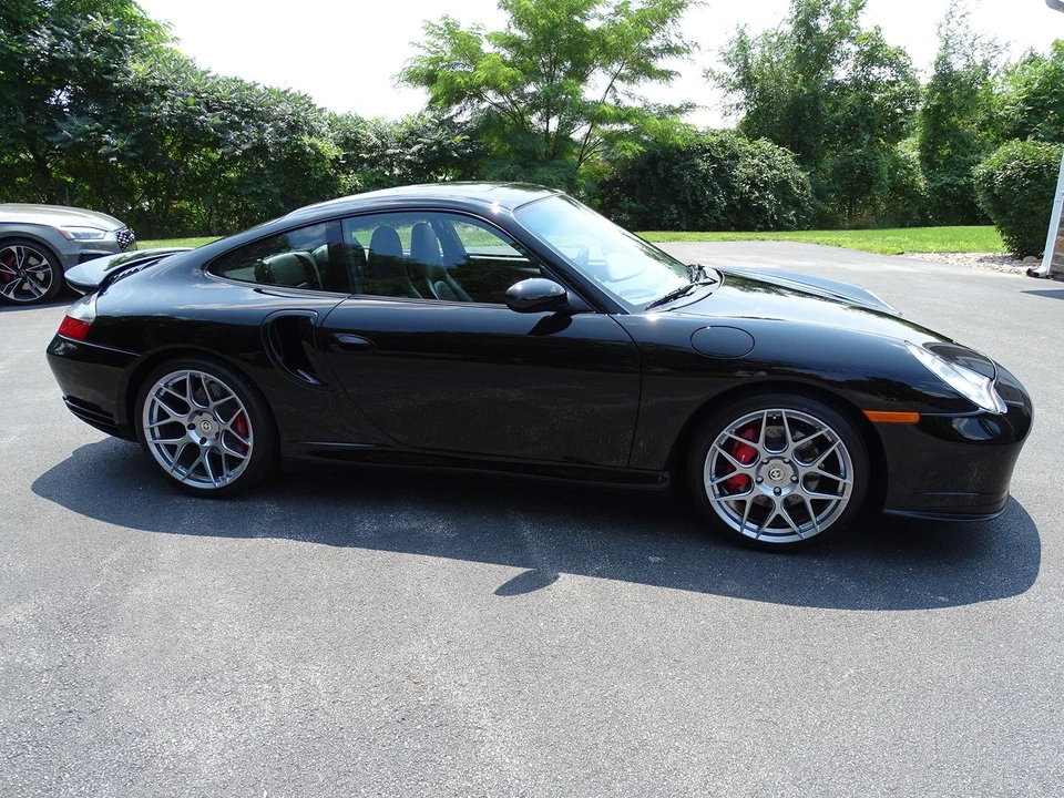 2002 Porsche 996 Turbo - Image 10 of 31