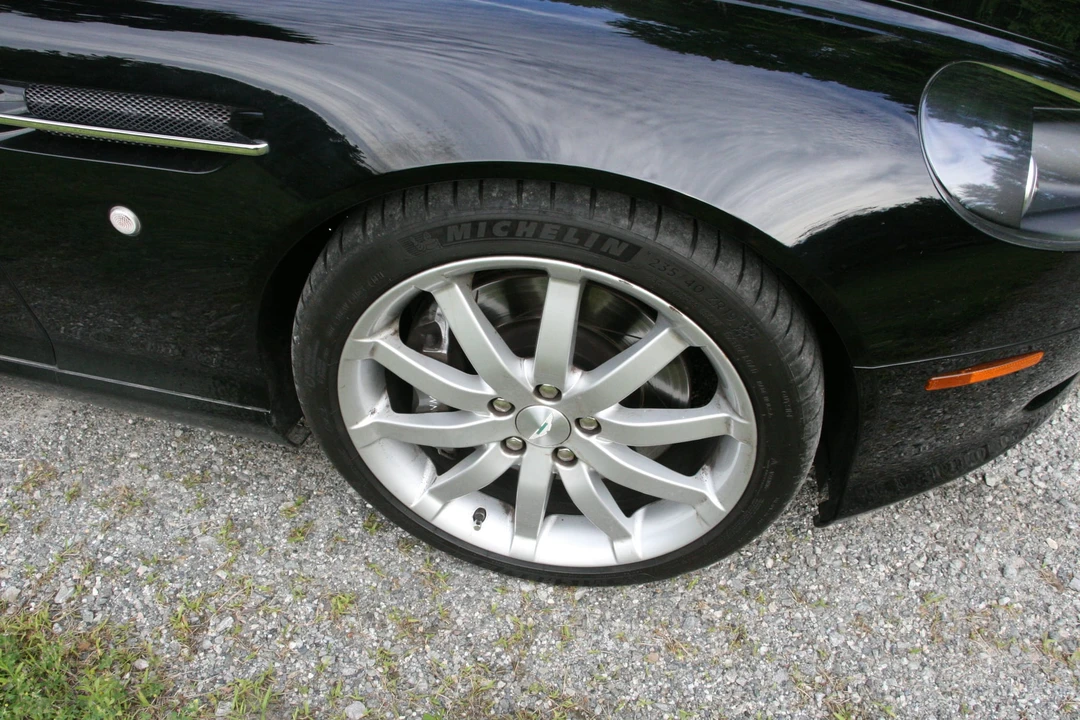 2007 Aston Martin DB9 - Image 28 of 31