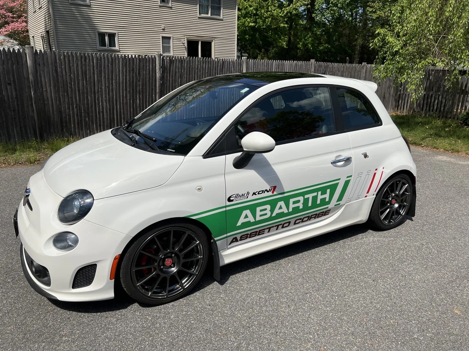 2015 Fiat Abarth 500 - Image 9 of 31