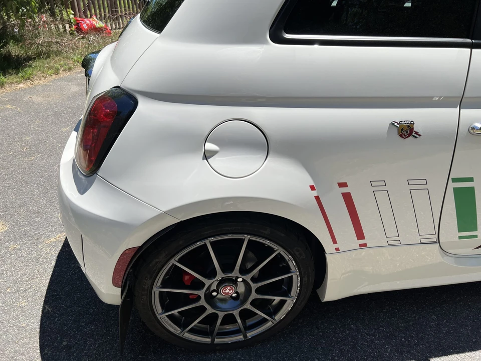 2015 Fiat Abarth 500 - Image 23 of 31