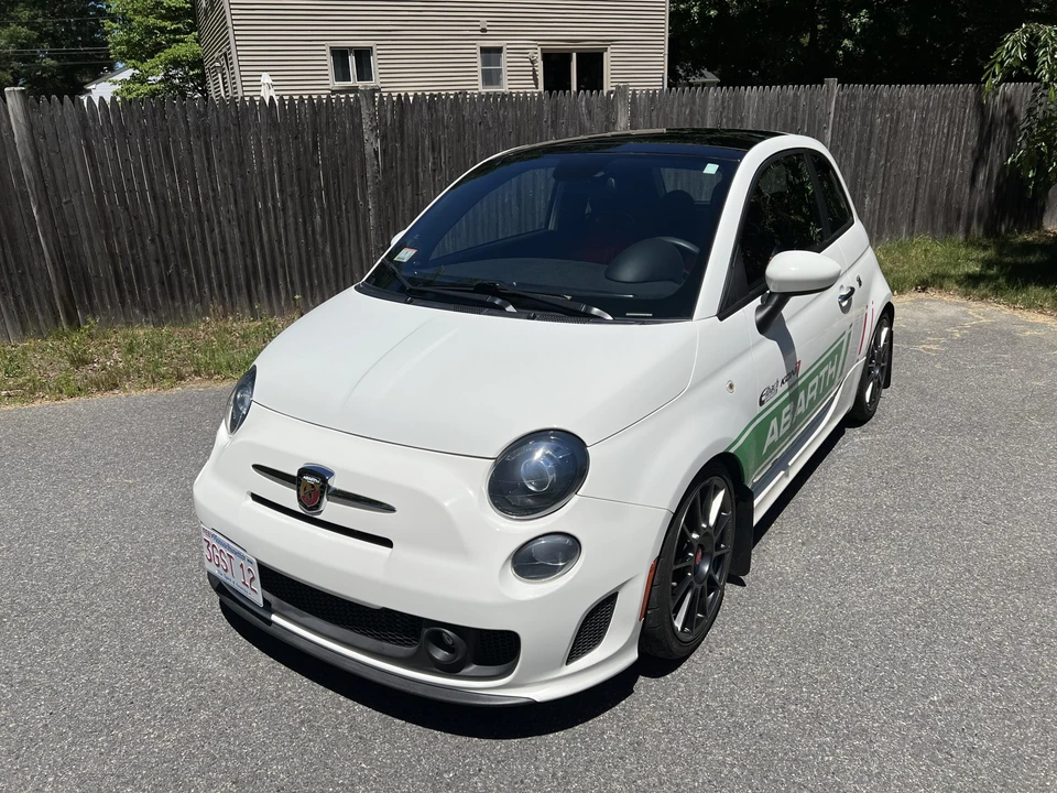 2015 Fiat Abarth 500 - Image 6 of 31