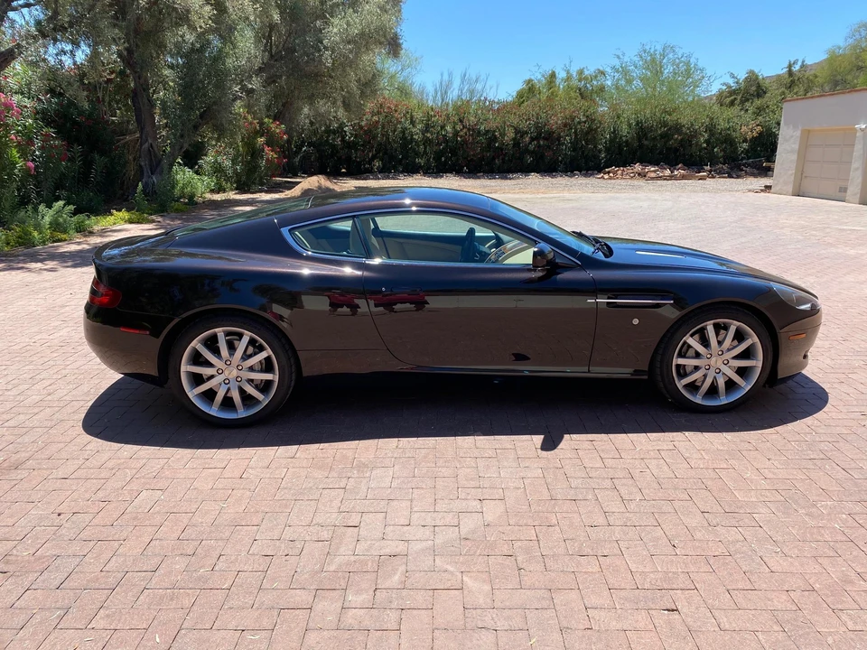 2006 Aston Martin DB9 - Image 17 of 31