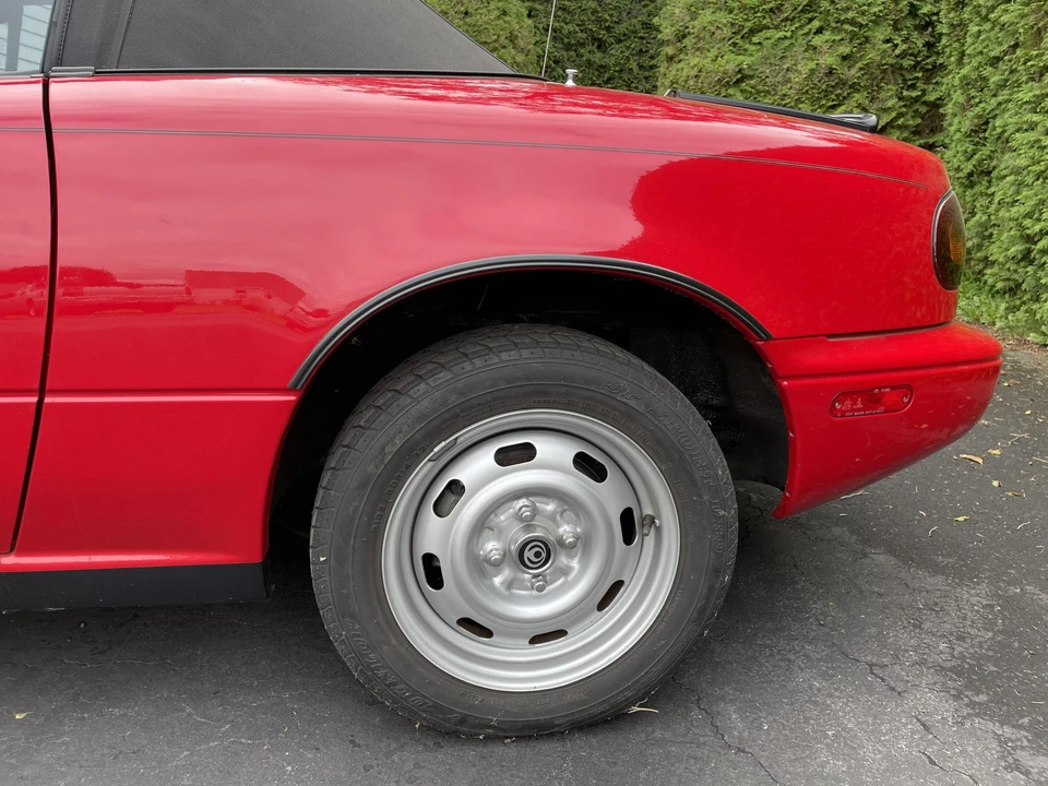 1993 Mazda NA MX-5 Miata - Image 23 of 31