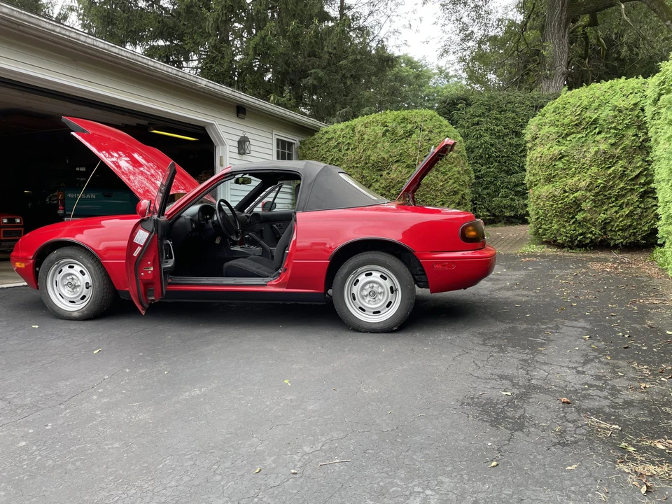 1993 Mazda NA MX-5 Miata - Image 13 of 31