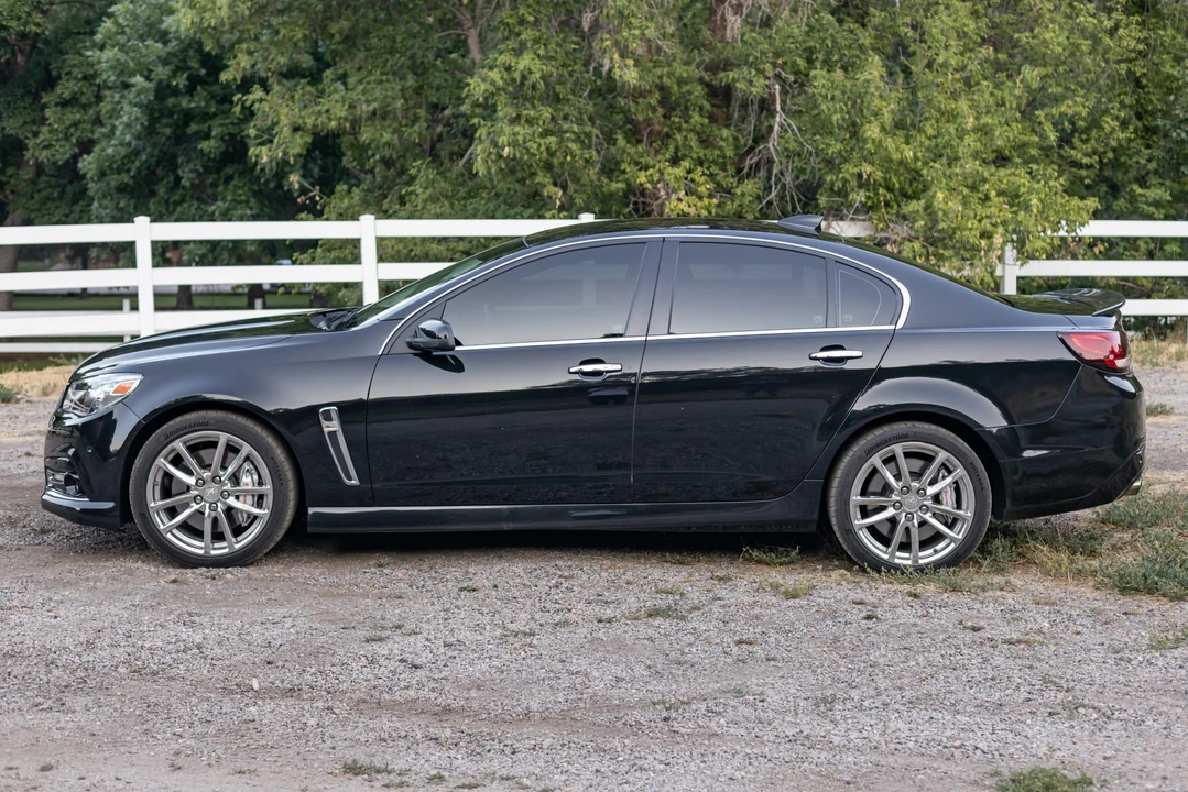 2015 Chevrolet SS - Image 8 of 31