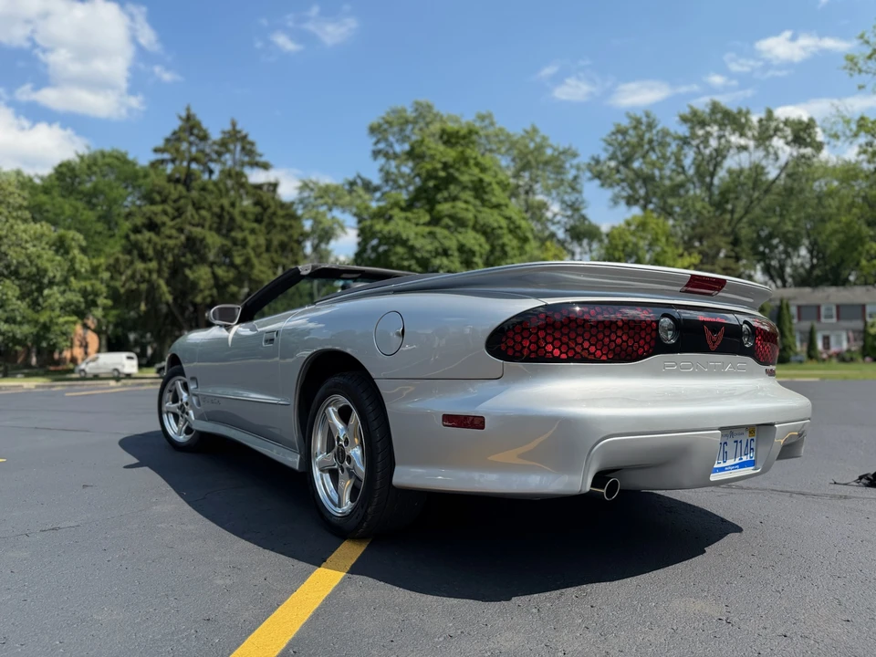 2000 Pontiac Firebird Trans Am 4th Gen - Image 17 of 31