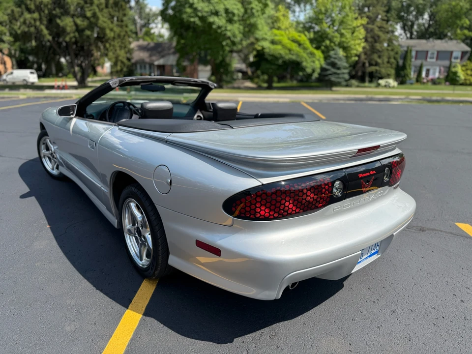 2000 Pontiac Firebird Trans Am 4th Gen - Image 16 of 31