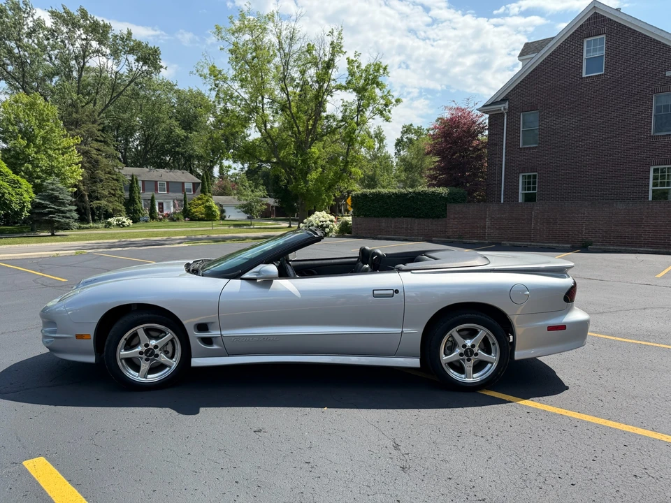 2000 Pontiac Firebird Trans Am 4th Gen - Image 21 of 31