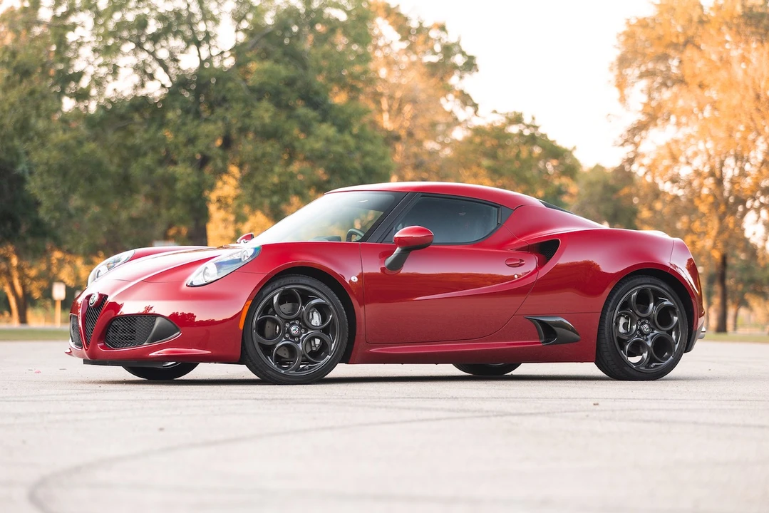 2018 Alfa Romeo 4C Coupe - Image 2 of 31