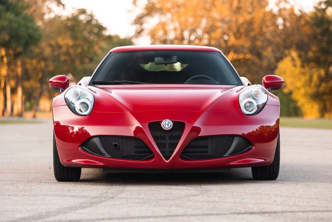 2018 Alfa Romeo 4C Coupe - Image 10 of 31