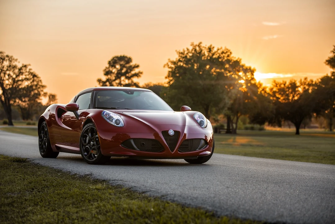 2018 Alfa Romeo 4C Coupe - Image 14 of 31
