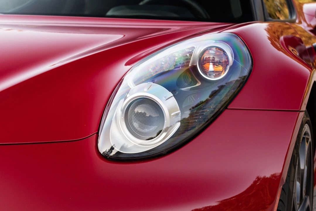 2018 Alfa Romeo 4C Coupe - Image 16 of 31