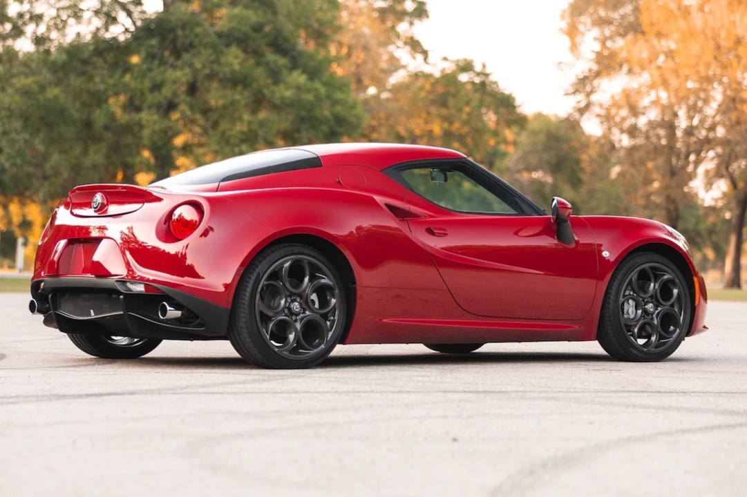 2018 Alfa Romeo 4C Coupe - Image 6 of 31