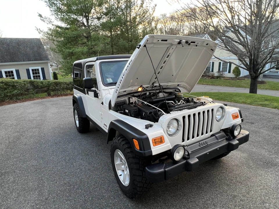 2005 Jeep TJ Wrangler - Image 18 of 31