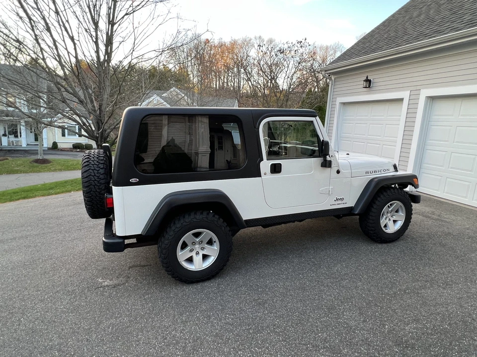 2005 Jeep TJ Wrangler - Image 10 of 31