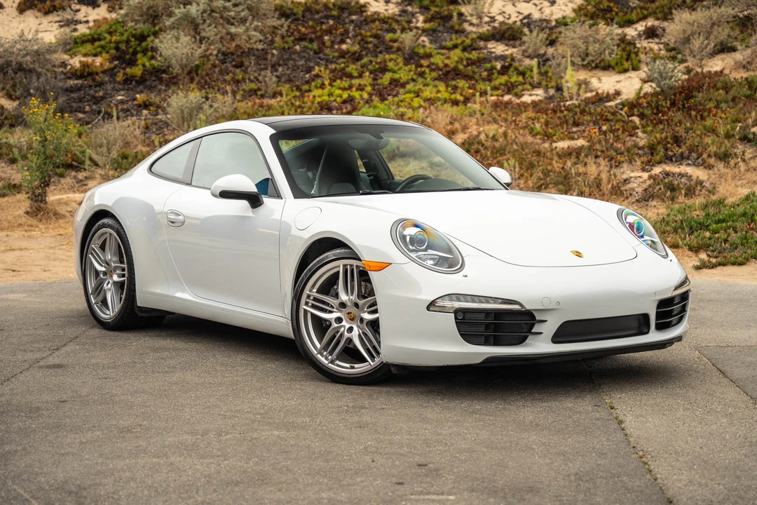 2015 Porsche 991 Carrera - Image 16 of 31