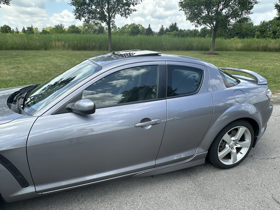 2004 Mazda RX-8 1st Gen - Image 30 of 31