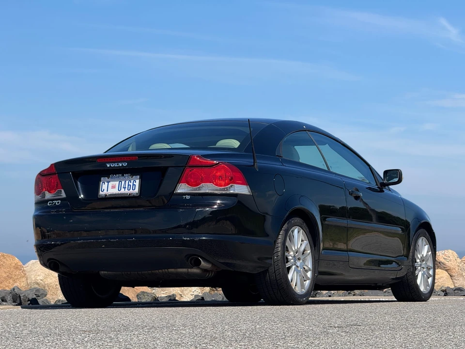 2006 Volvo C70 2nd Gen - Image 11 of 31