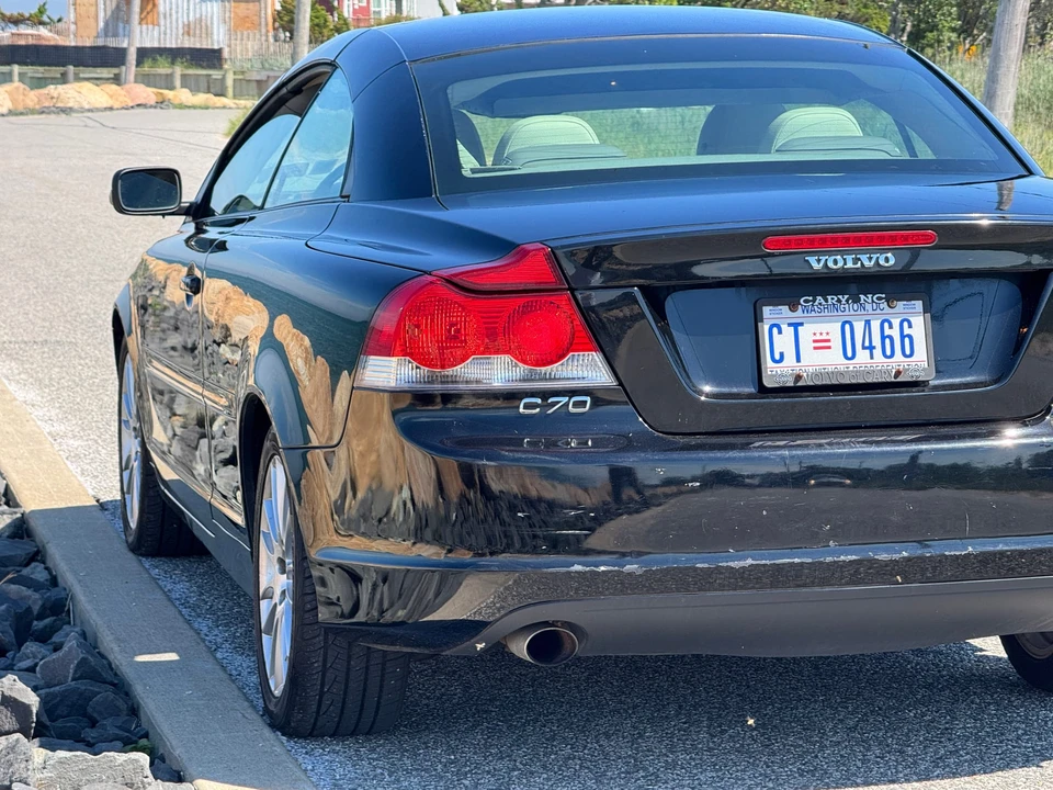 2006 Volvo C70 2nd Gen - Image 23 of 31
