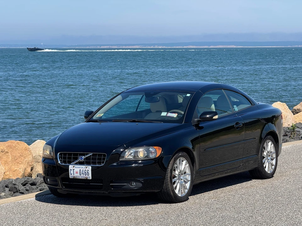 2006 Volvo C70 2nd Gen - Image 3 of 31