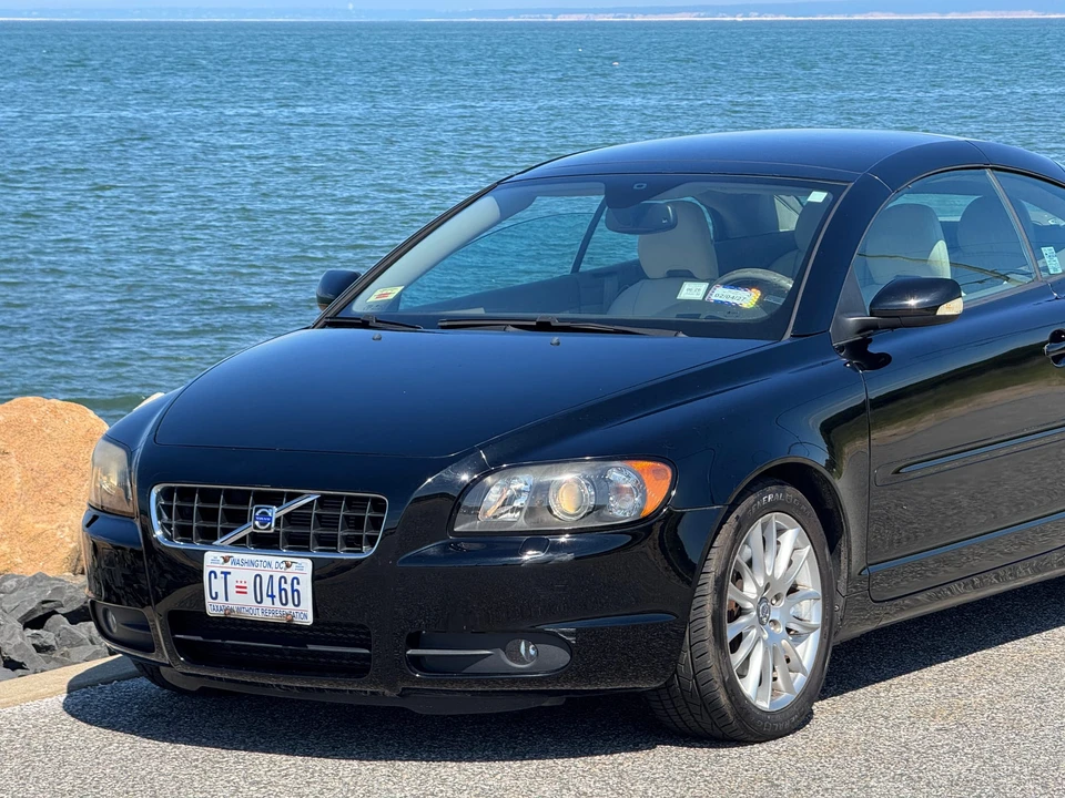 2006 Volvo C70 2nd Gen - Image 19 of 31