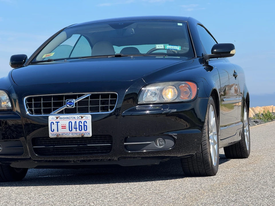 2006 Volvo C70 2nd Gen - Image 18 of 31