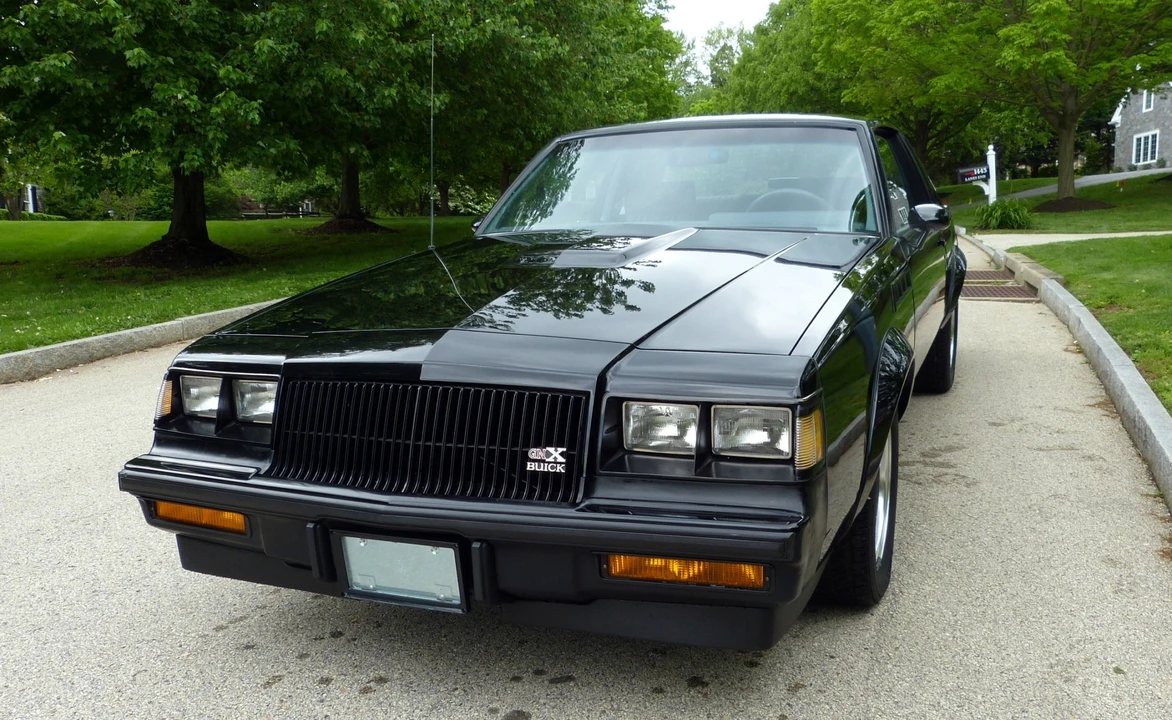 1987 Buick Grand National GNX - Image 2 of 31