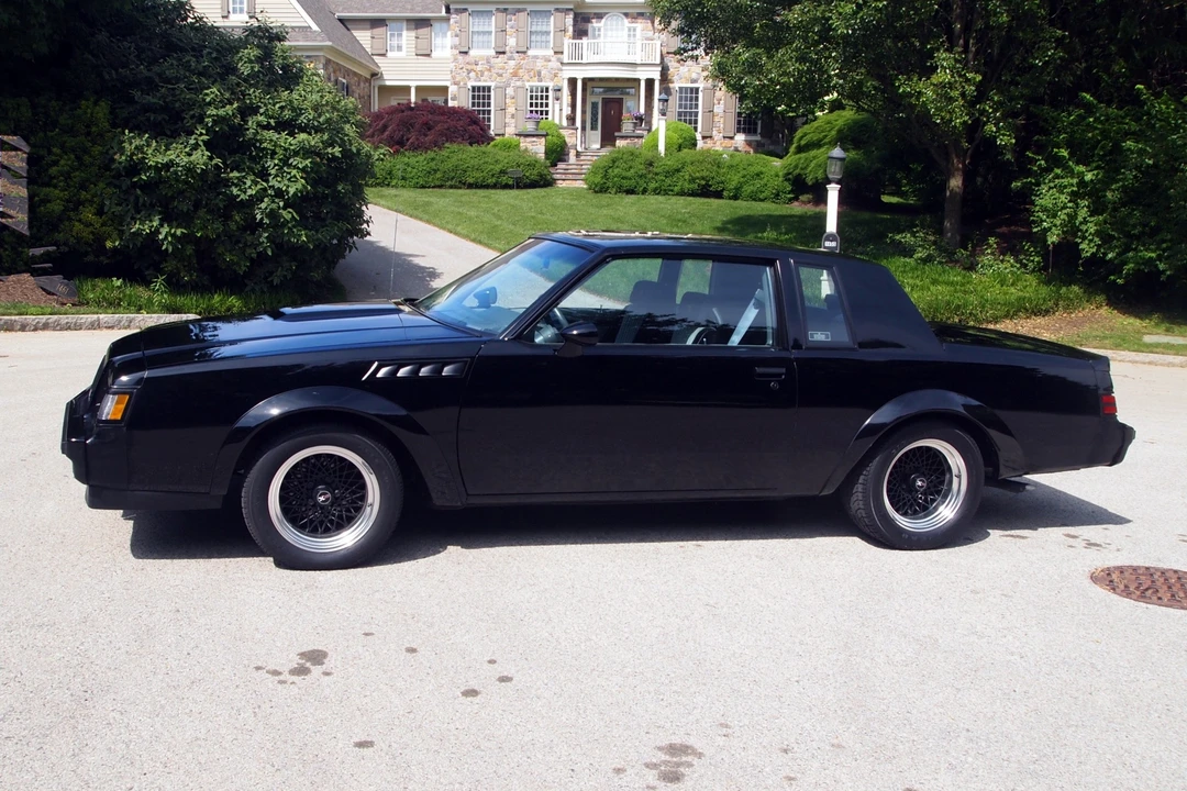 1987 Buick Grand National GNX - Image 16 of 31