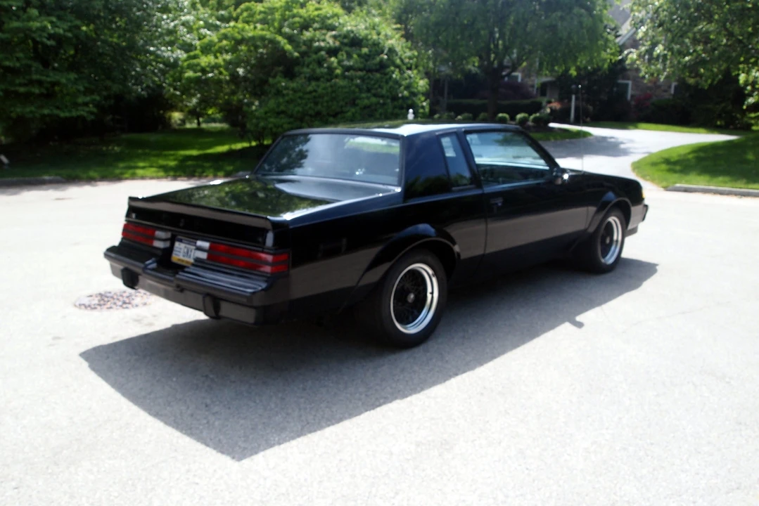 1987 Buick Grand National GNX - Image 11 of 31
