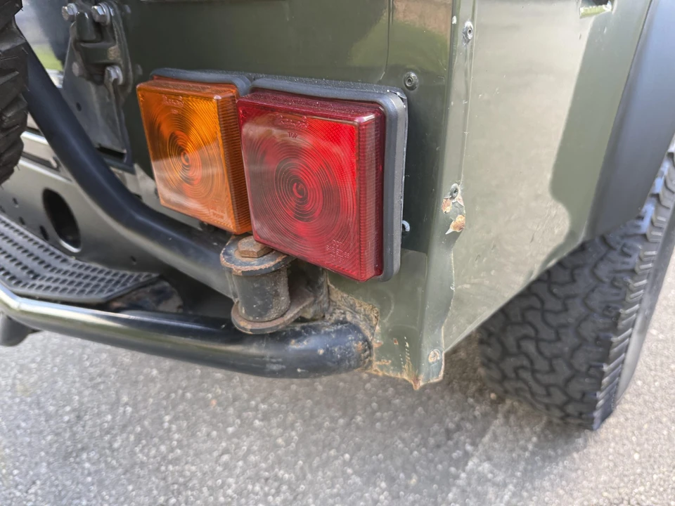 1993 Land Rover Defender 110 - Image 21 of 31