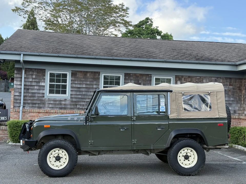 1993 Land Rover Defender 110 - Image 8 of 31