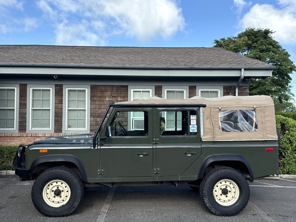 1993 Land Rover Defender 110 - Image 9 of 31
