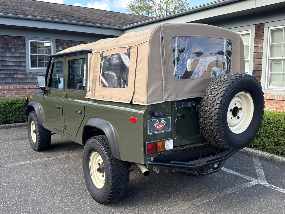 1993 Land Rover Defender 110 - Image 11 of 31