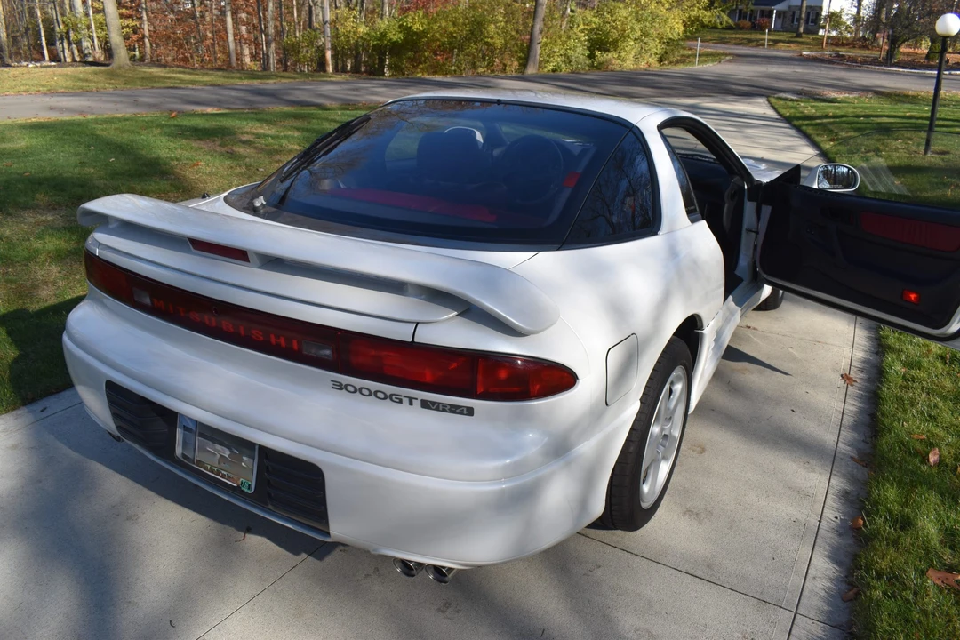 1991 Mitsubishi 3000GT Series 1 - Image 9 of 31