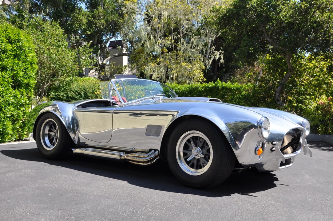 Shelby Cobra Replica - Image 4 of 31