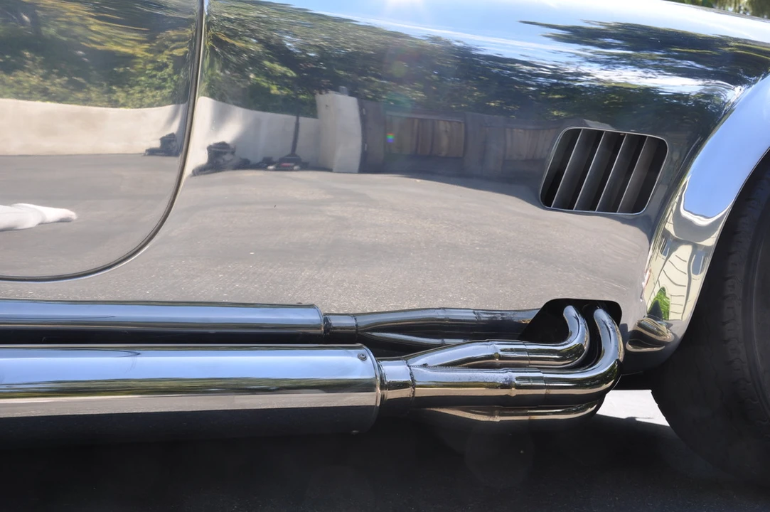 Shelby Cobra Replica - Image 30 of 31