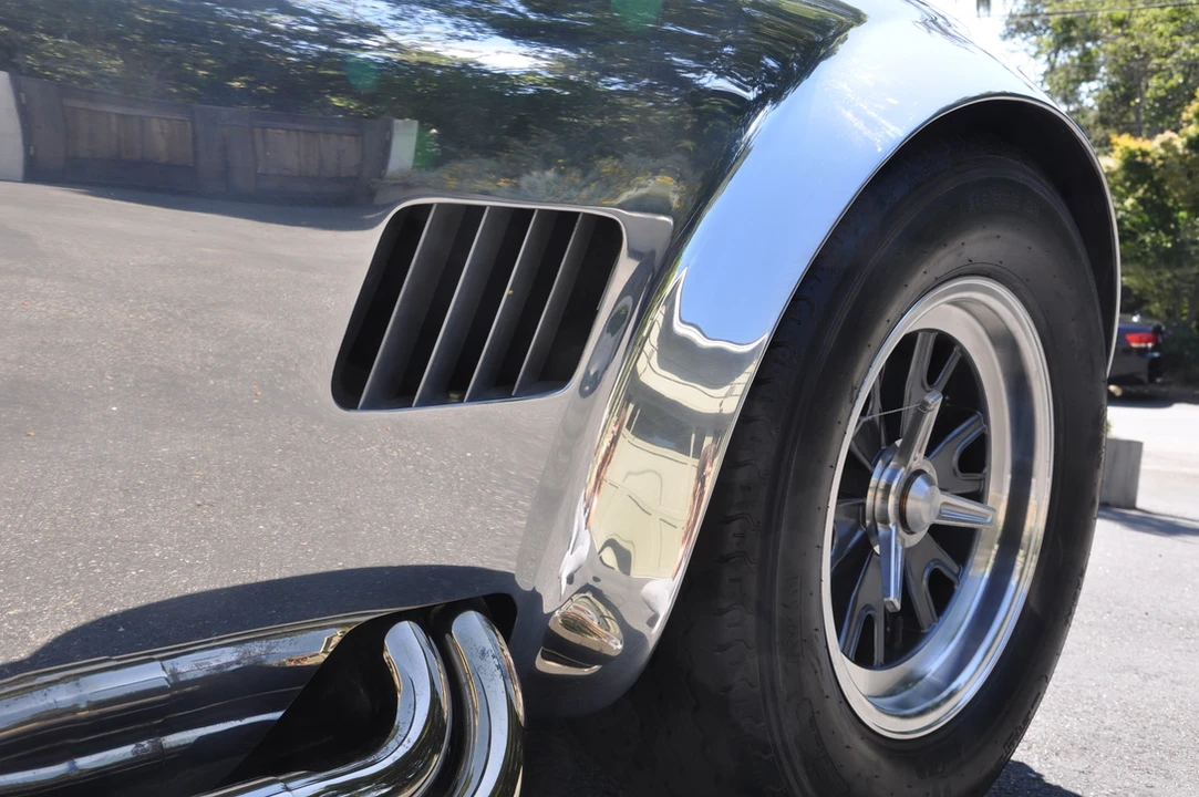 Shelby Cobra Replica - Image 29 of 31