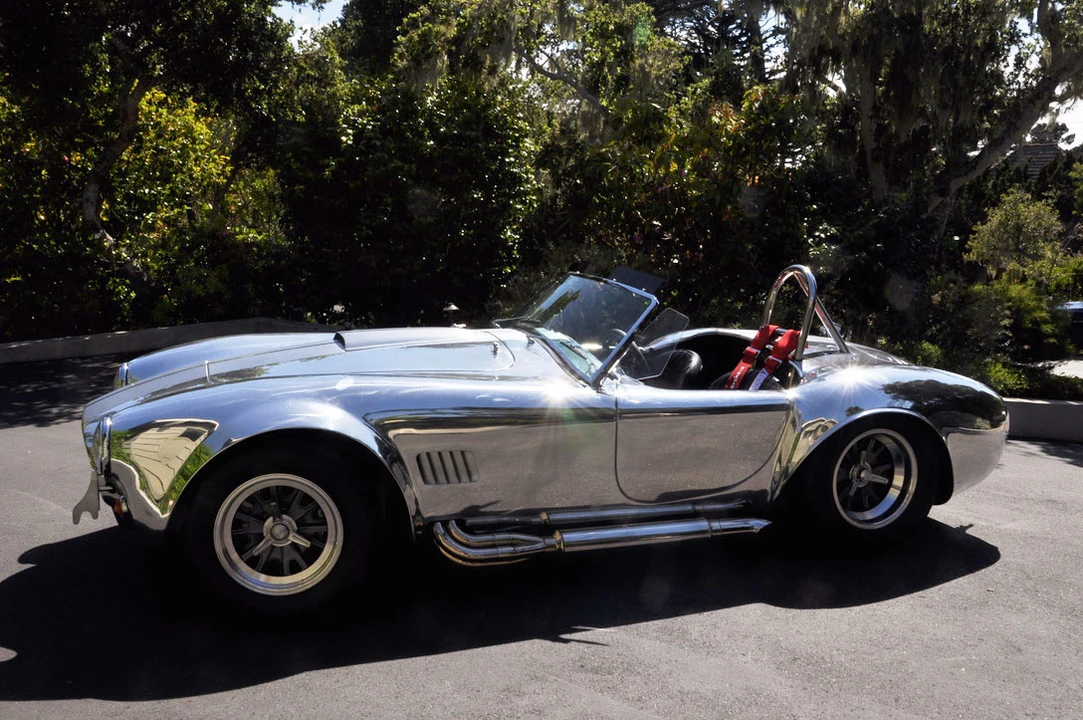 Shelby Cobra Replica - Image 9 of 31