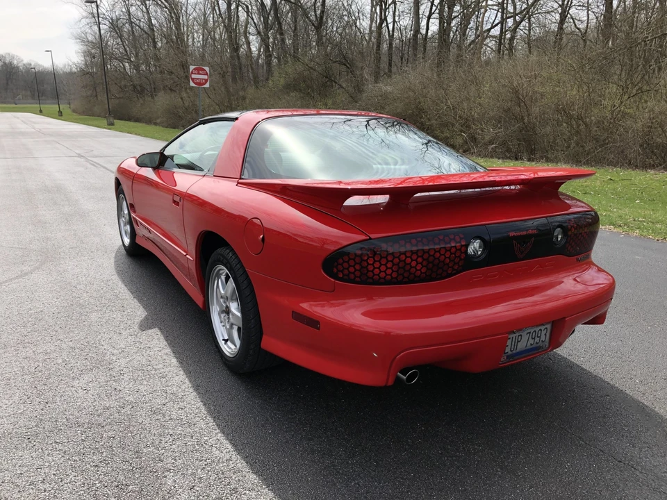 2001 Pontiac Firebird Trans Am 4th Gen - Image 21 of 31