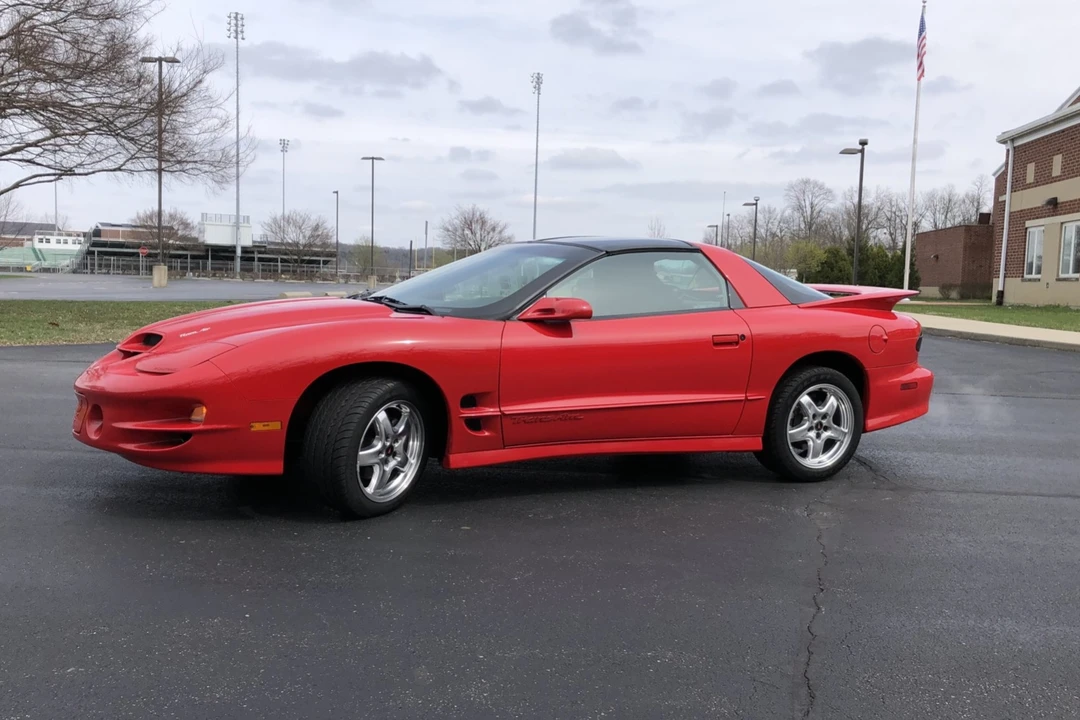 2001 Pontiac Firebird Trans Am 4th Gen - Image 2 of 31