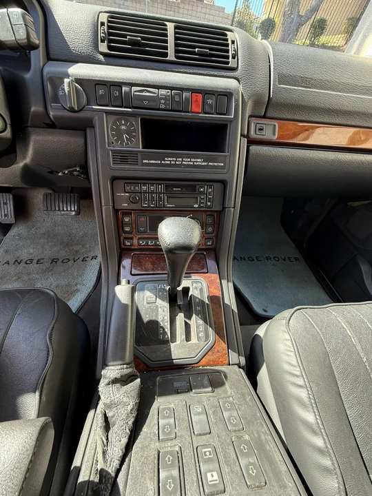 1997 Land Rover Range Rover P38A - Image 25 of 31