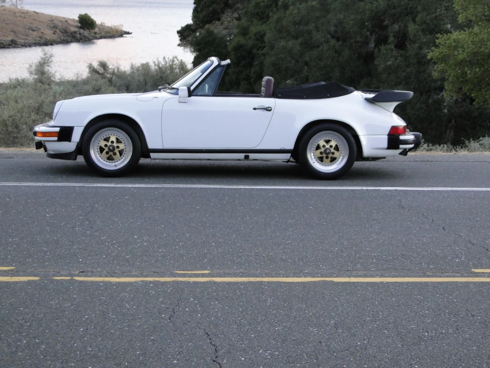 1983 Porsche 911 Carrera SC - Image 11 of 31
