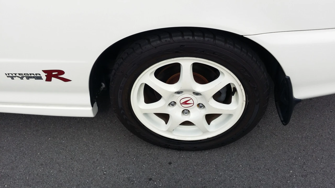 1997 Acura Integra Type R 3rd Gen - Image 12 of 31