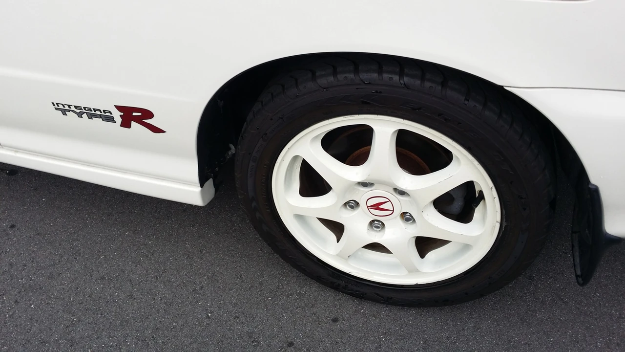 1997 Acura Integra Type R 3rd Gen - Image 15 of 31