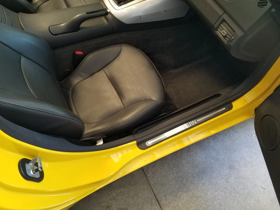 2007 Saturn Sky - Image 25 of 31