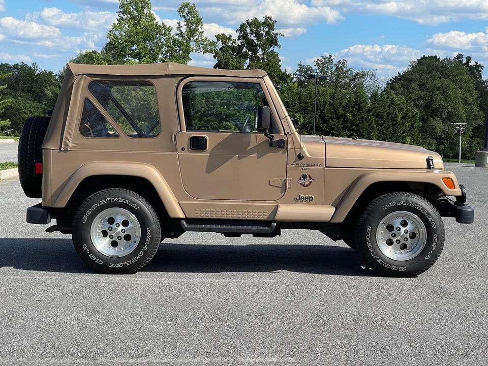 1999 Jeep TJ Wrangler - Image 13 of 31