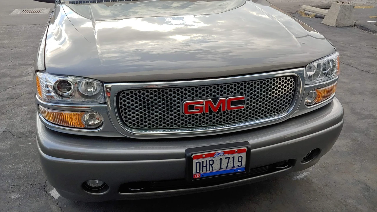2005 GMC Yukon 2nd Gen - Image 28 of 31