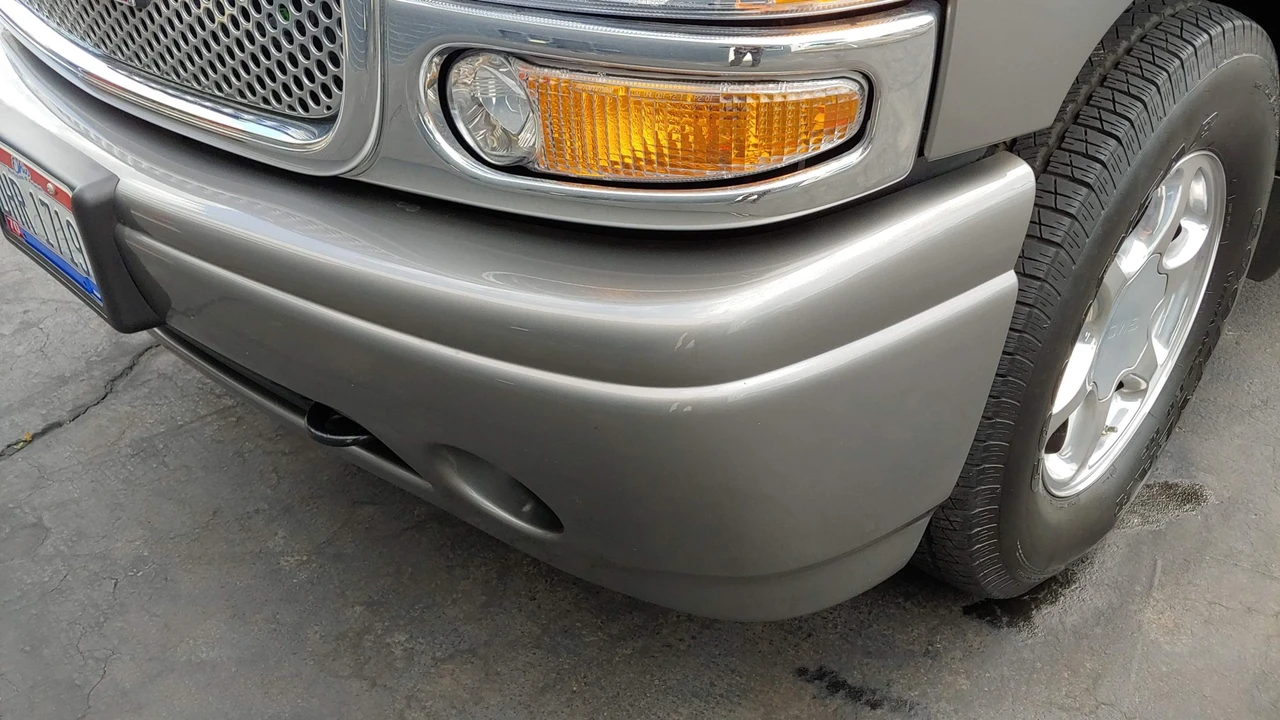 2005 GMC Yukon 2nd Gen - Image 31 of 31