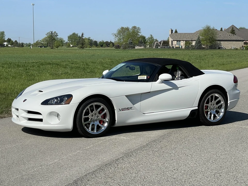 2004 Dodge Viper 3rd Gen - Image 3 of 31