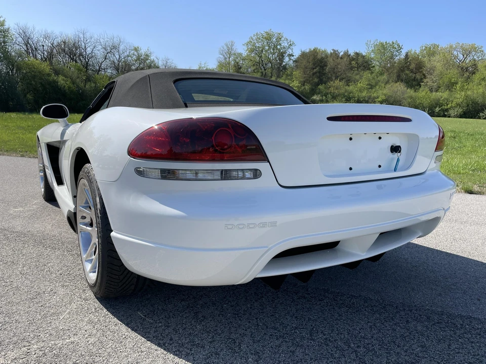 2004 Dodge Viper 3rd Gen - Image 7 of 31